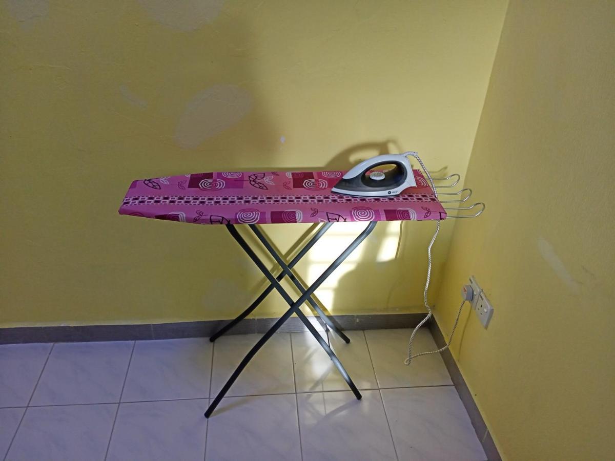 Holiday Home Bagan Lalang 5 Aircon Kampong Bagan Lalang Exterior photo